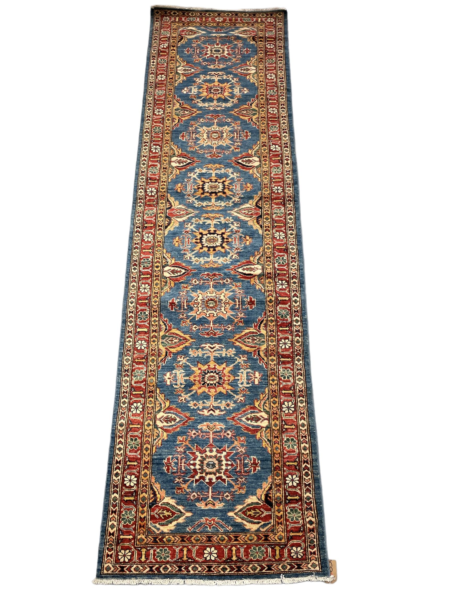 Azraq Runner