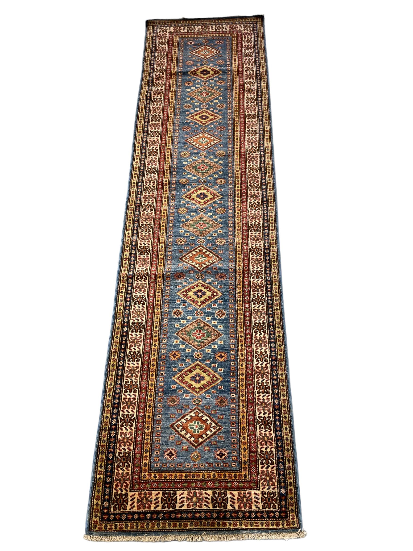 Azraq Runner