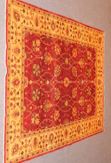Sultan Abad rug