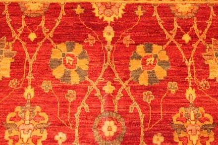 Sultan Abad rug