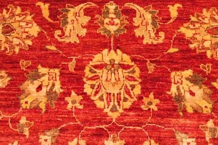 New Tabriz rug
