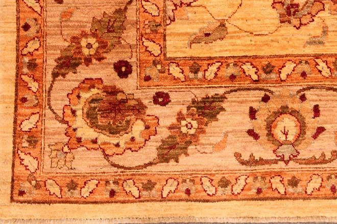 Maara Ahmar carpet
