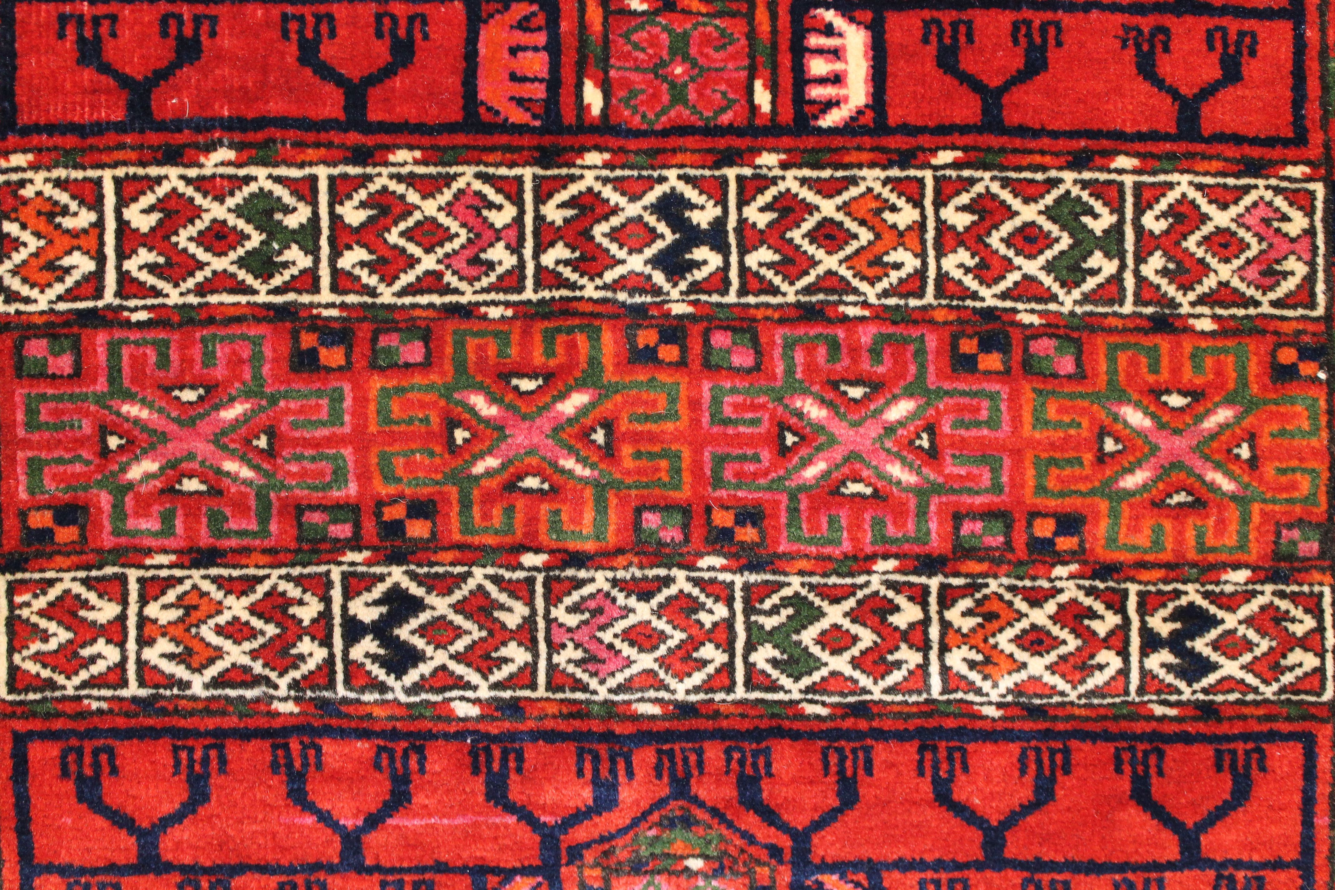 Tekke Ensi rug
