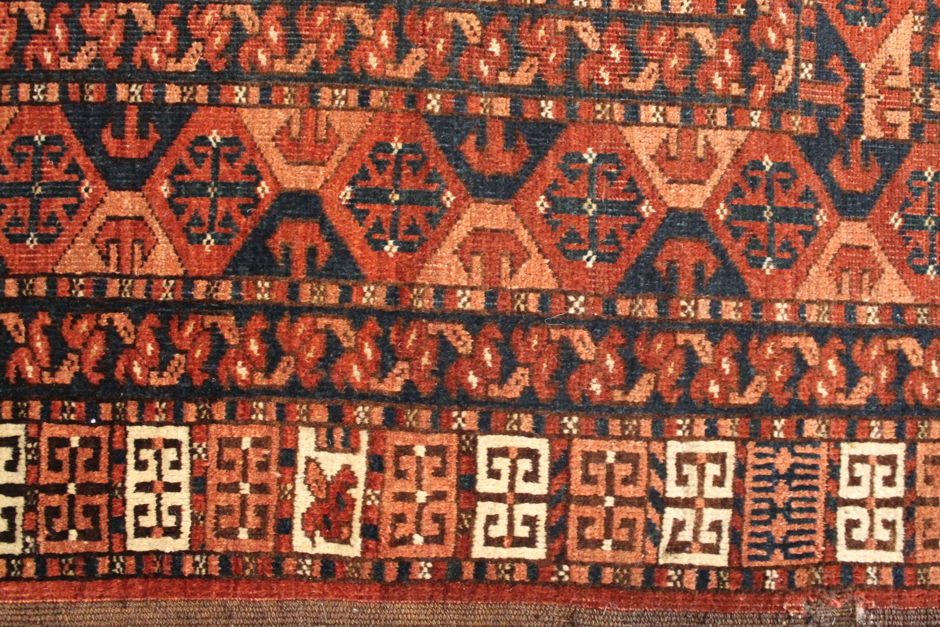 Antique Ensi Ersari rug