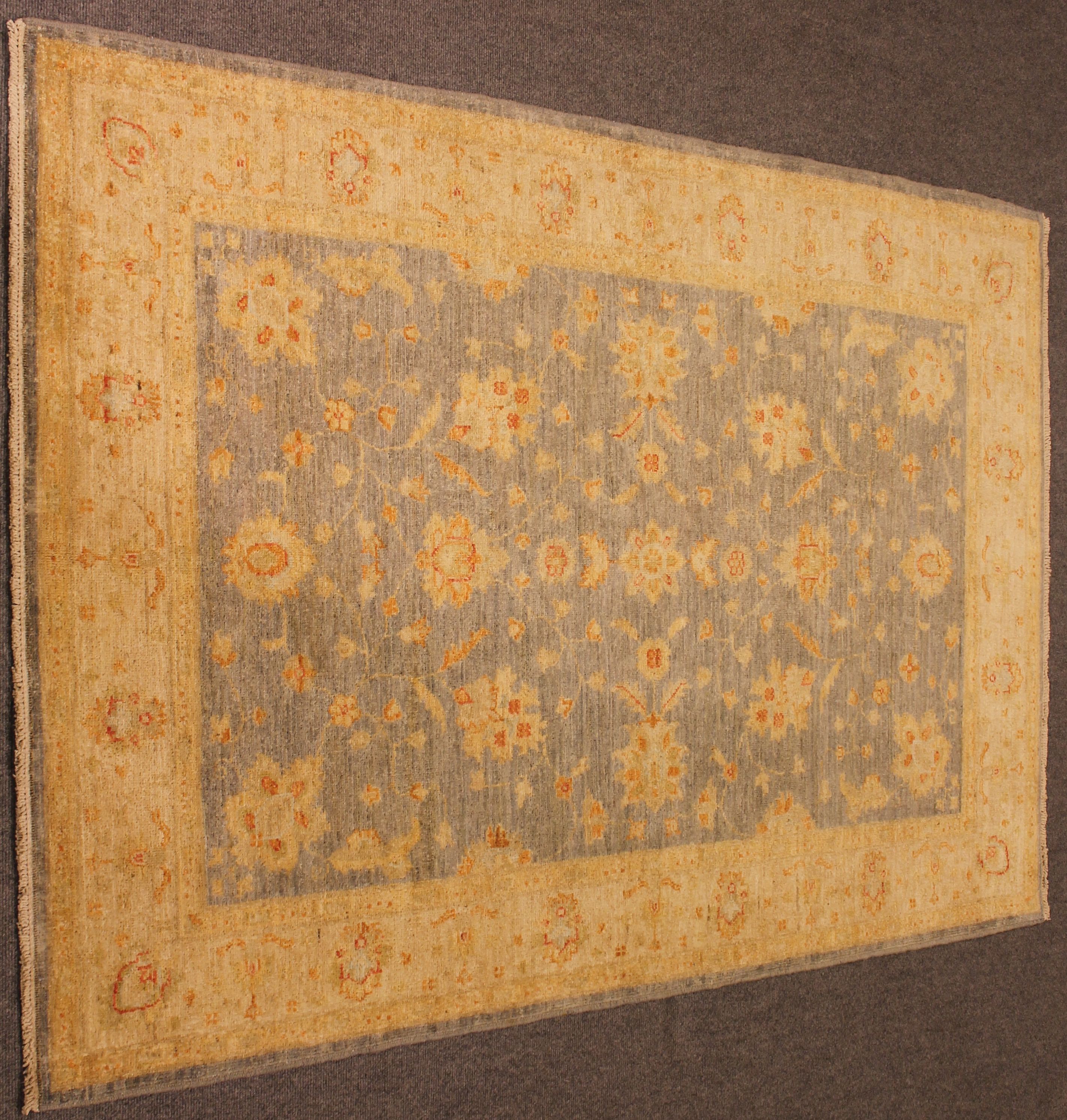 Fairuzi rug
