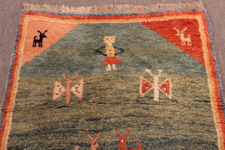 Gabbih rug