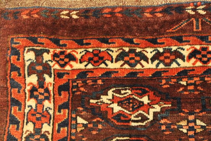 Antique Yamut juval
