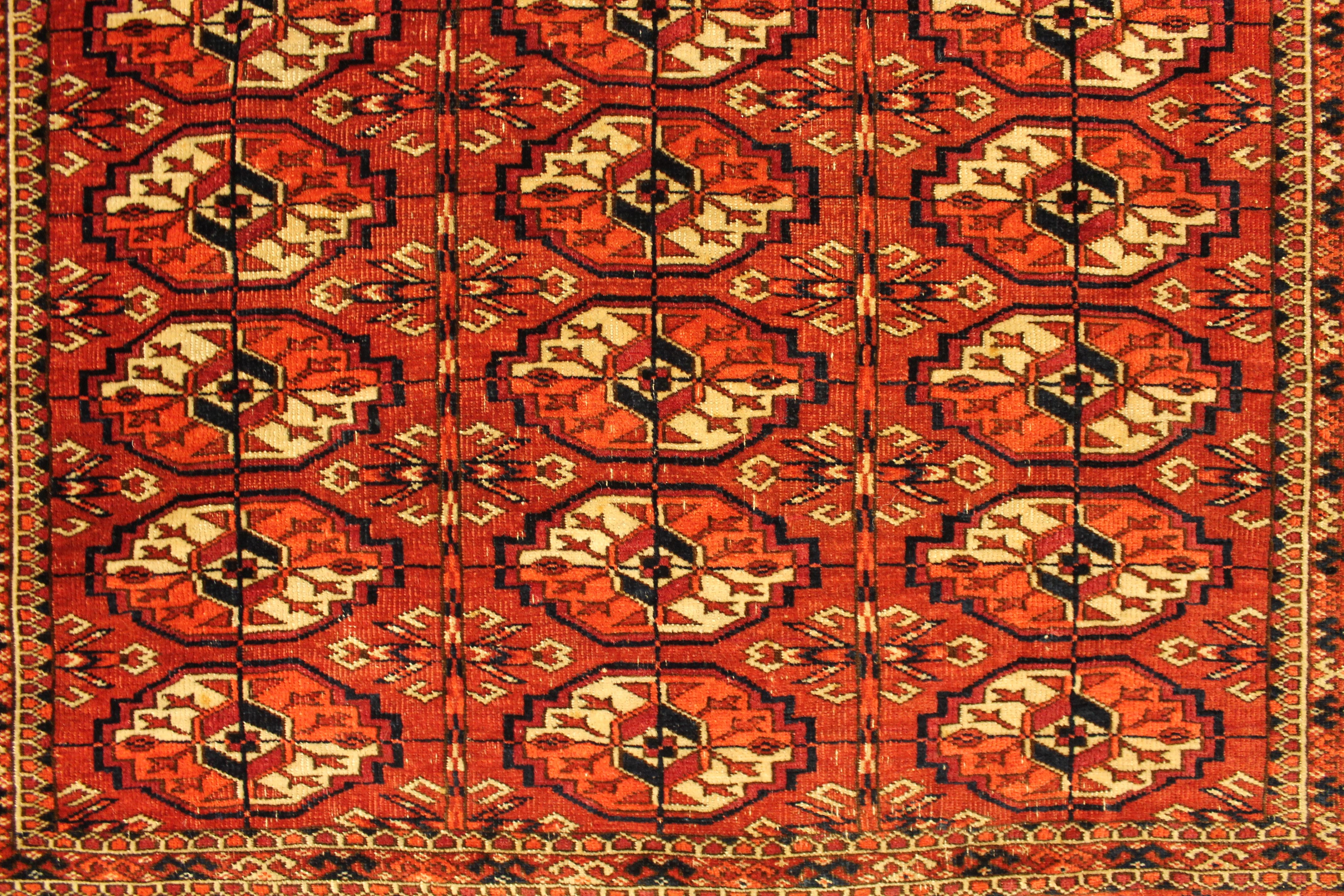 Antique Tekke rug