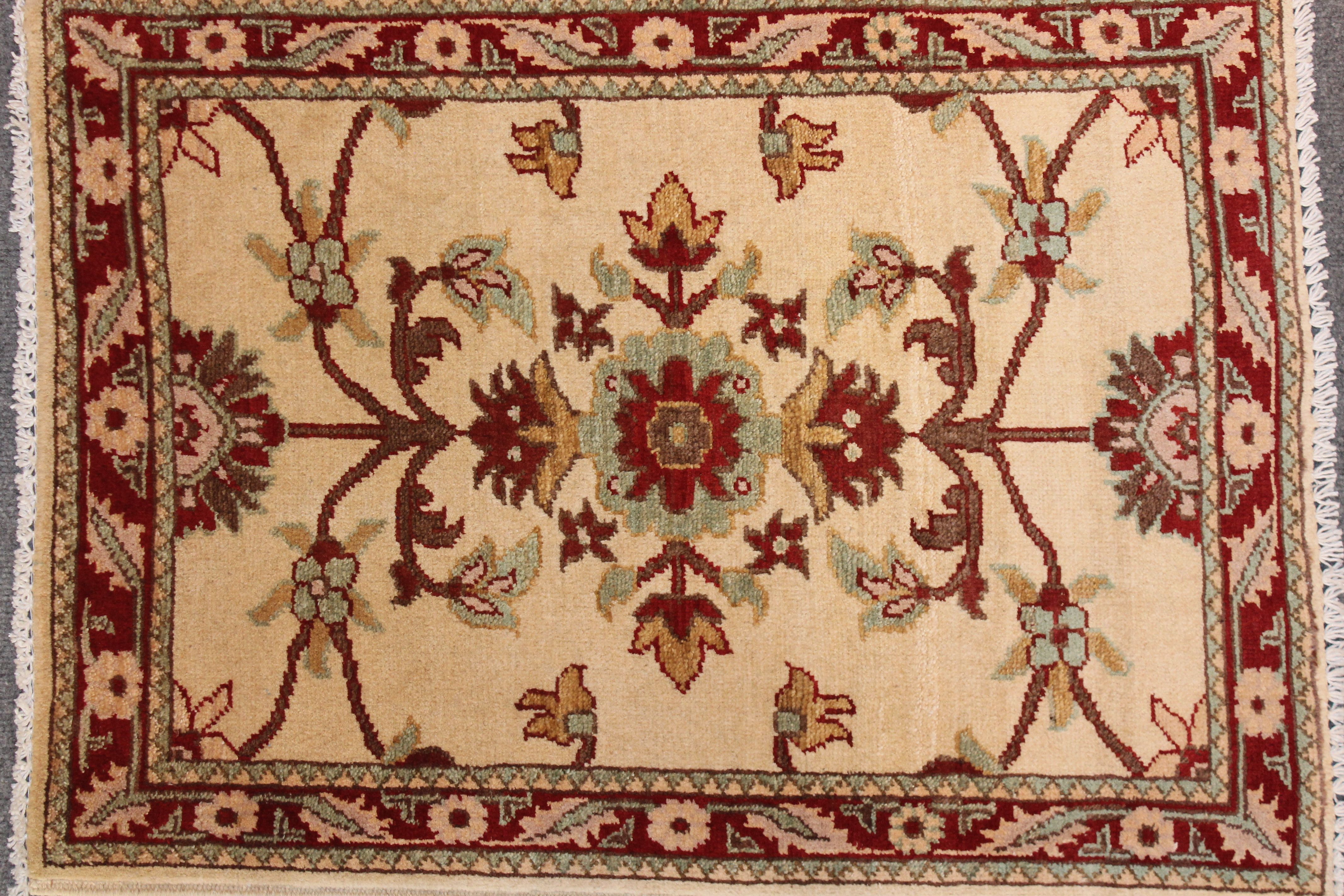 Sultan Abad rug