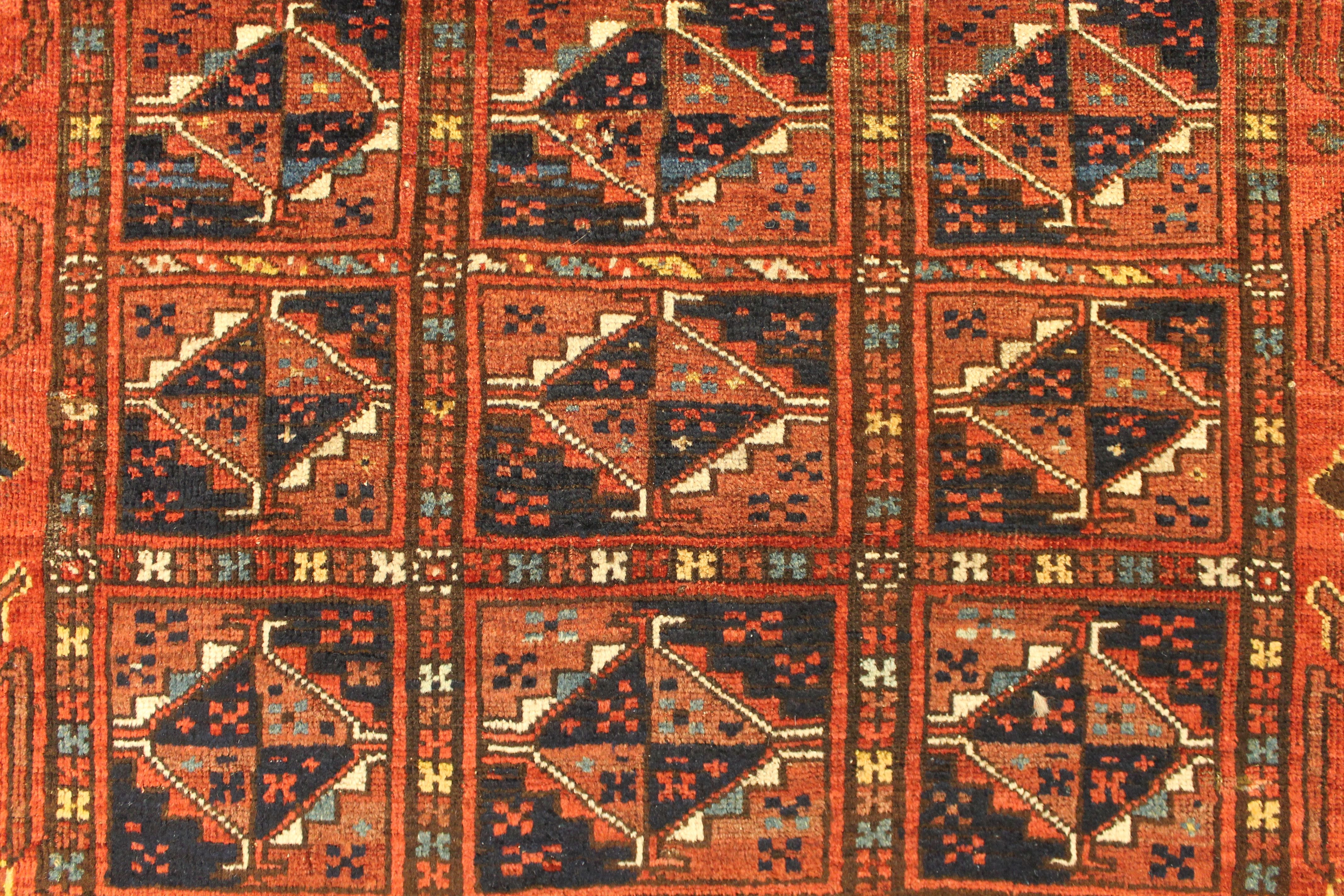 Antique Bashiri rug
