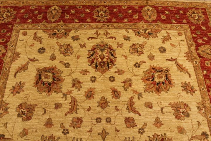 New Tabriz rug