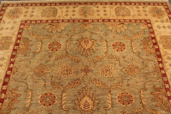 New Mahal carpet