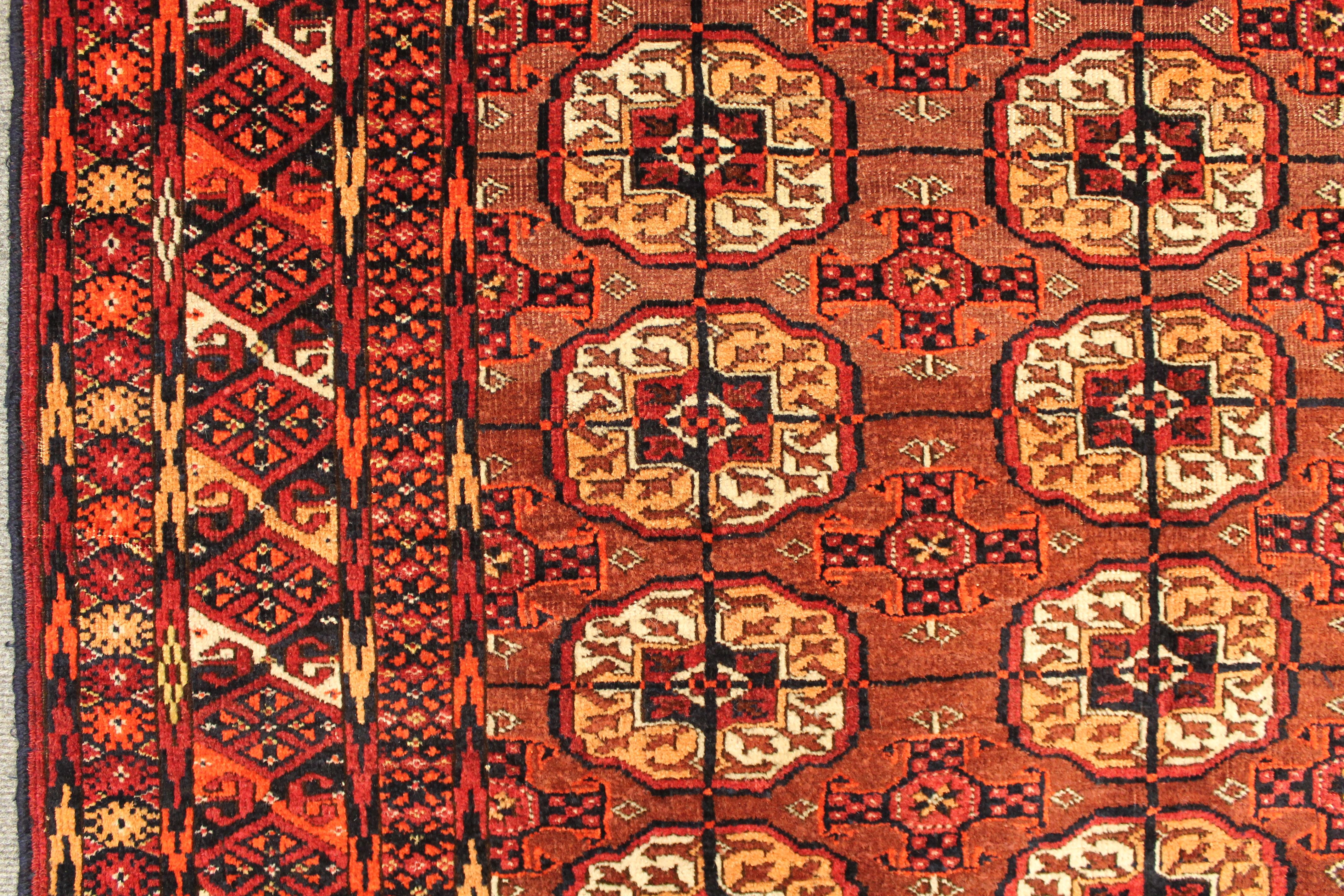 Antique Tekke rug
