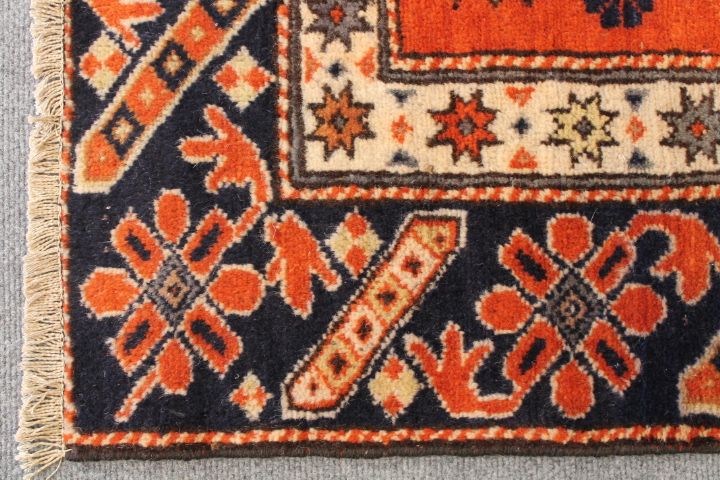 Balush rug