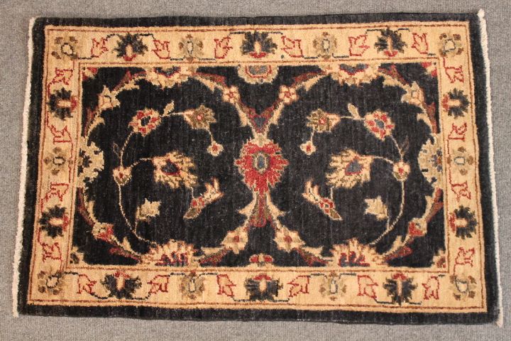 Kohli rug