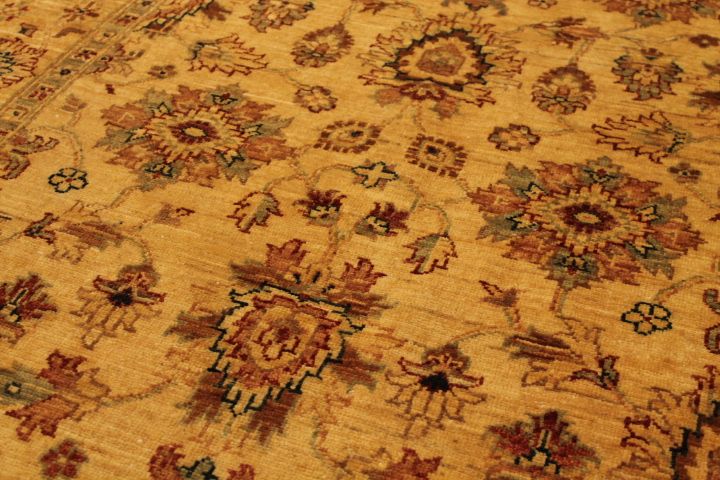 New Mahal rug