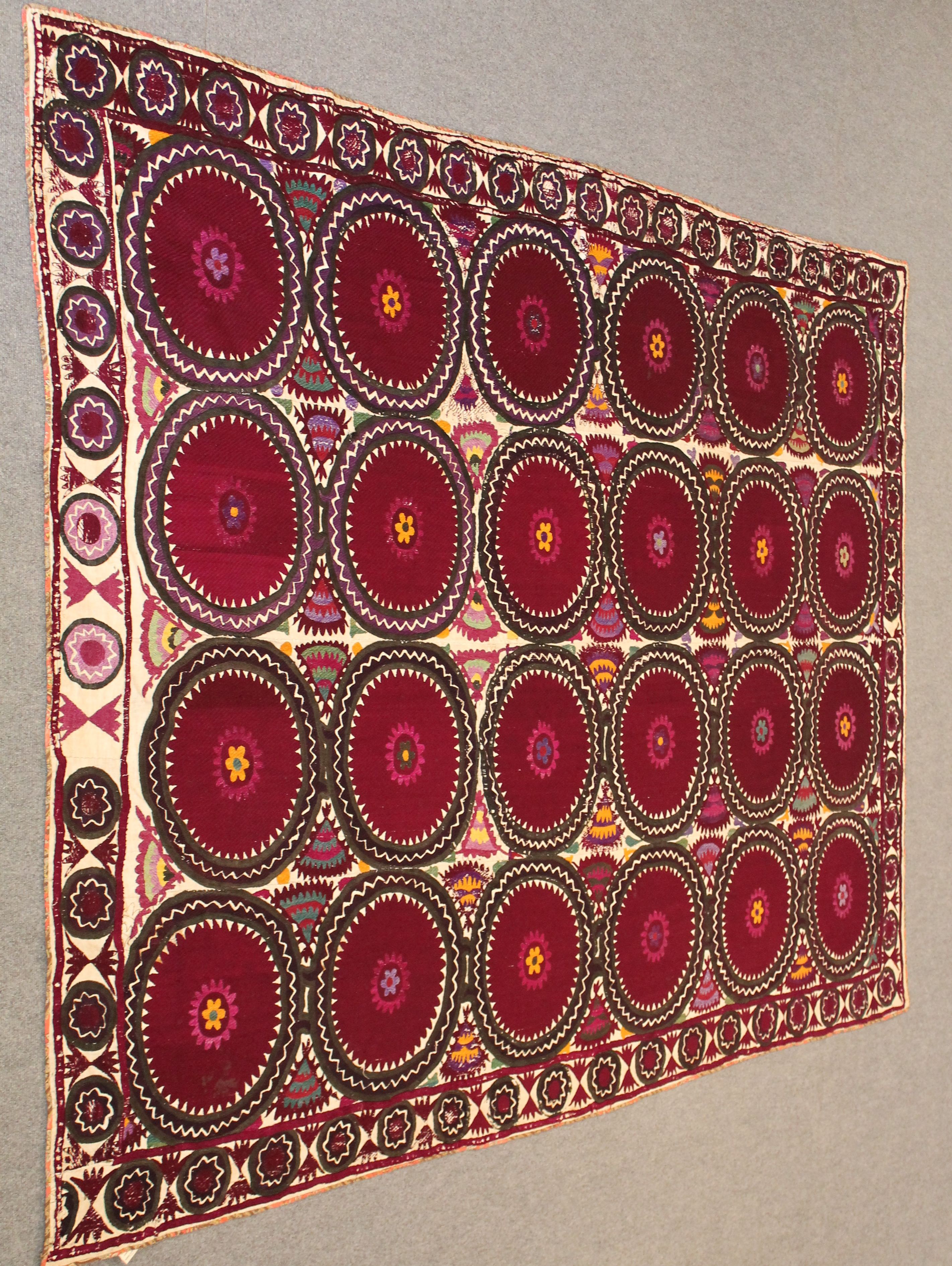Uzbek Susani