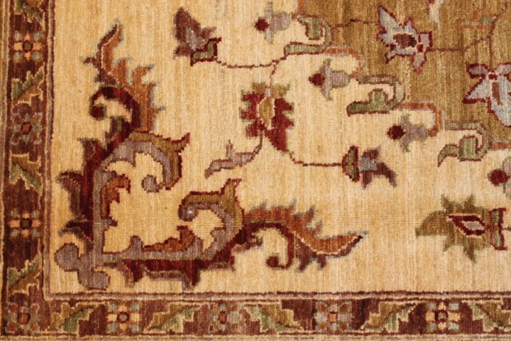 New Tabriz rug