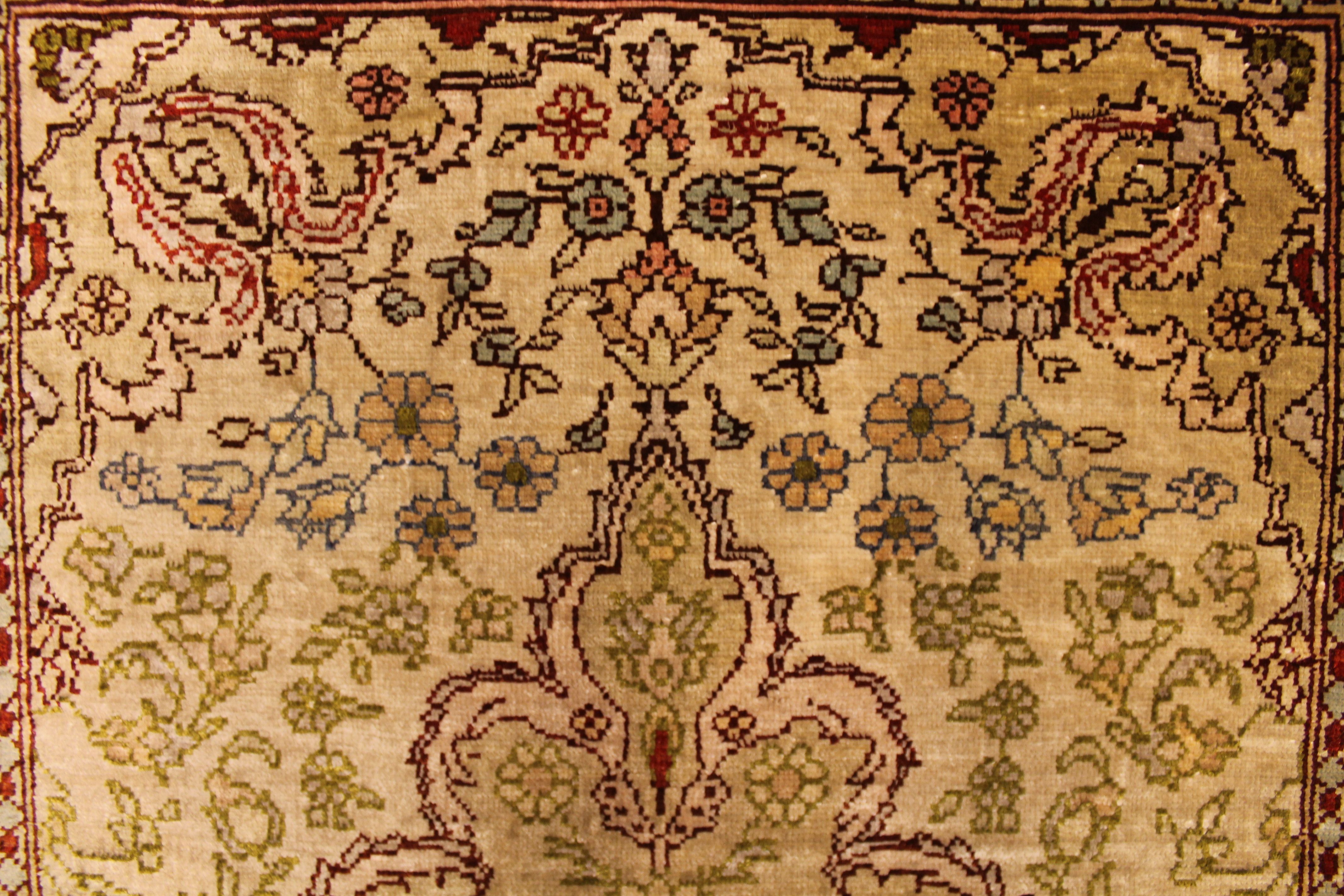Silk Hereke