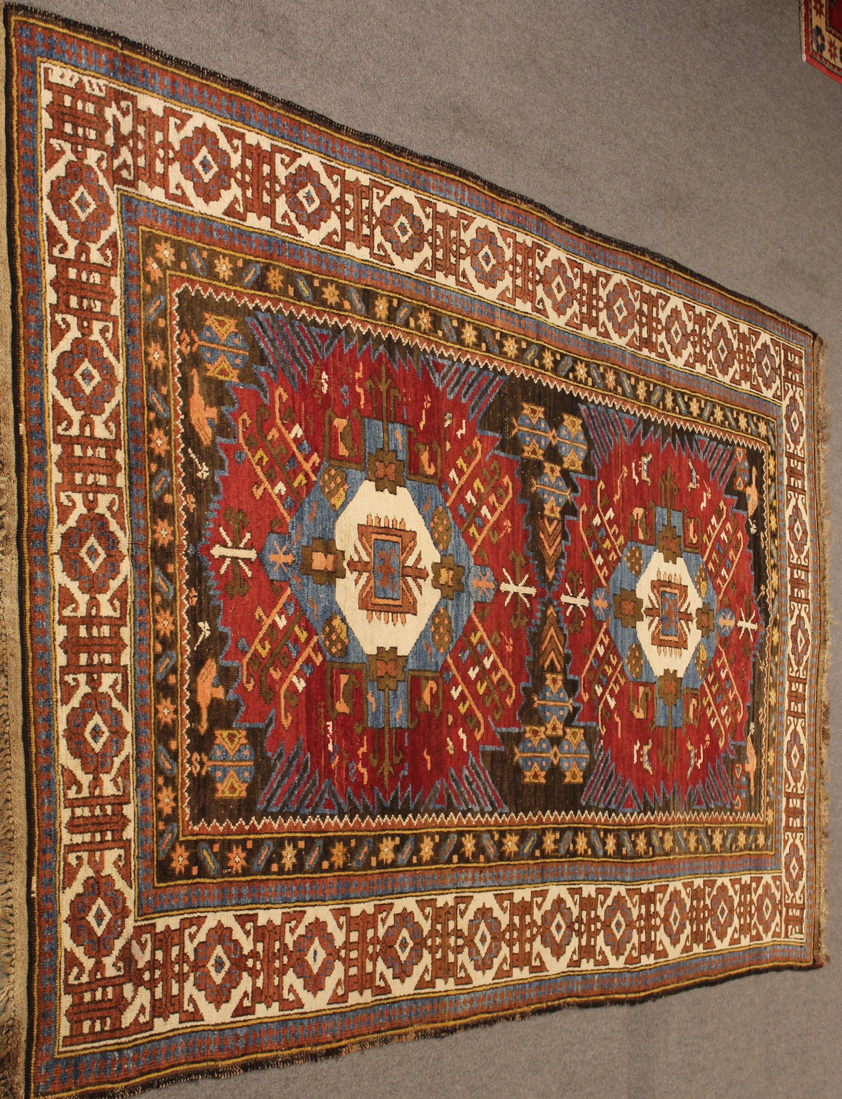Antique Daghstan rug
