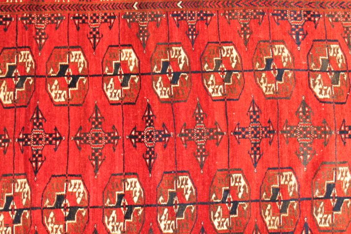 Yamut rug