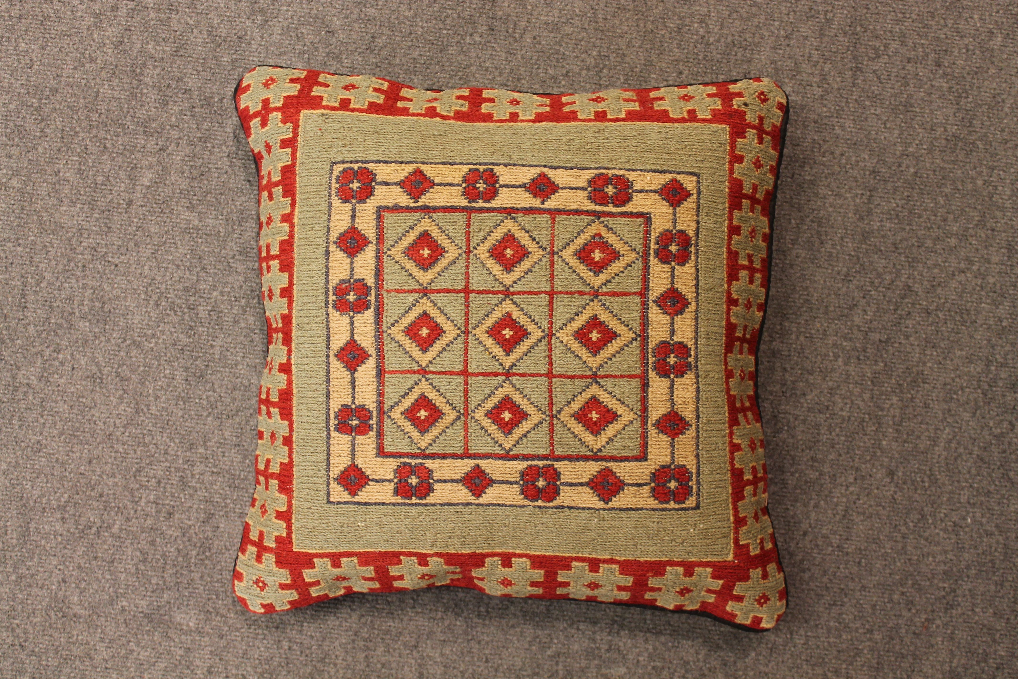 Cushion